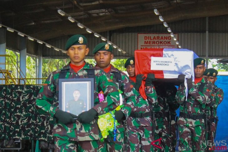 Seratus personel Brimob Jambi berangkat tugas ke Papua