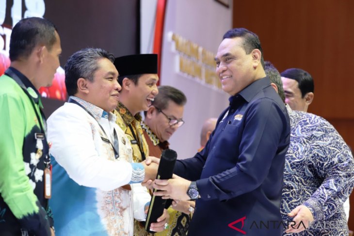 SAKIP Pemkot Banjarbaru Predikat B