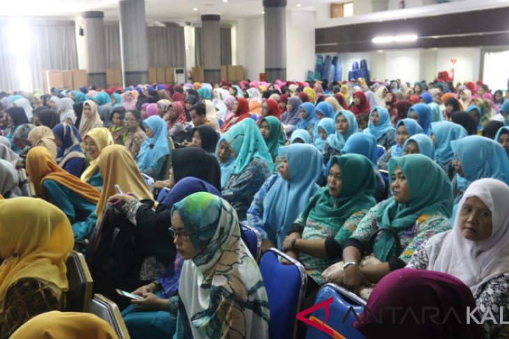 650 Guru PAUD Kutim Hadiri Sosialisasi Dan Ikuti Kompetensi