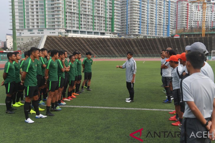 Penggawa Garuda Muda diminta waspadai serangan