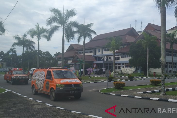 Babel Peduli tanam pohon di Pantai Lampung