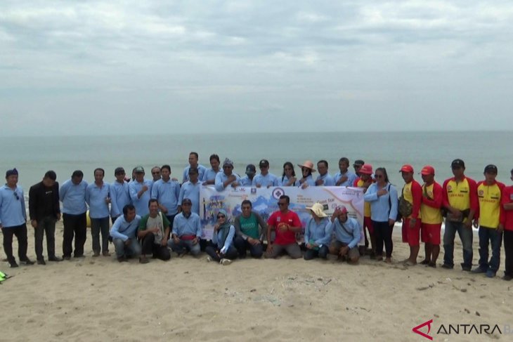 Kemenpar Festival Anyer Ceria Bukti Anyer Aman Dikunjungi