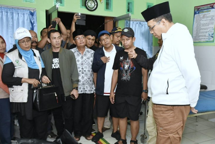 Indonesia urges residents and tourists in Lombok to remain calm