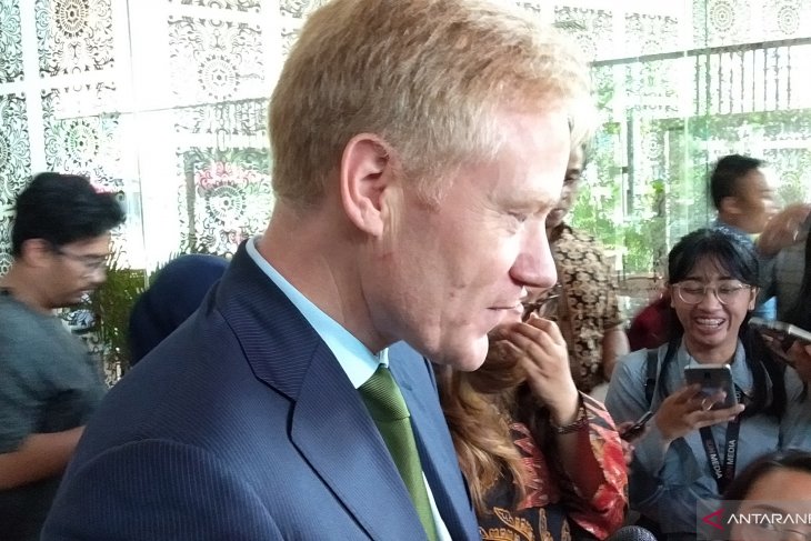 EU market open to palm oil: ambassador