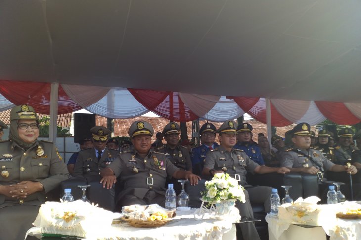 Satpol PP, Damkar, Satlinmas jangan hanya jadi penjaga kota