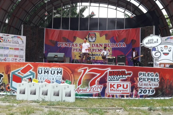 KPU Langkat gelar pentas seni dan budaya
