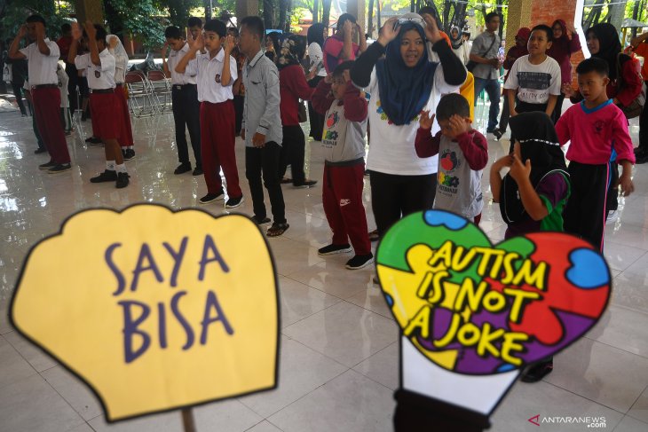 Memahami gangguan Asperger pada anak