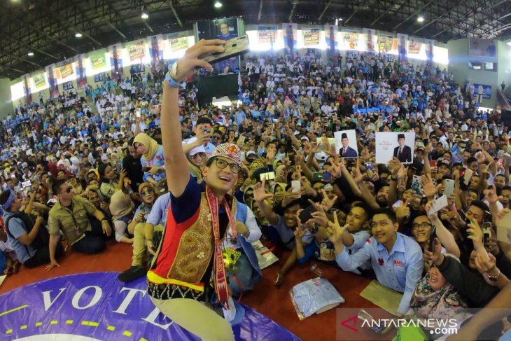 Cawapres 02 nyatakan industri pengelolaan atasi anjloknya harga komoditas Kalbar