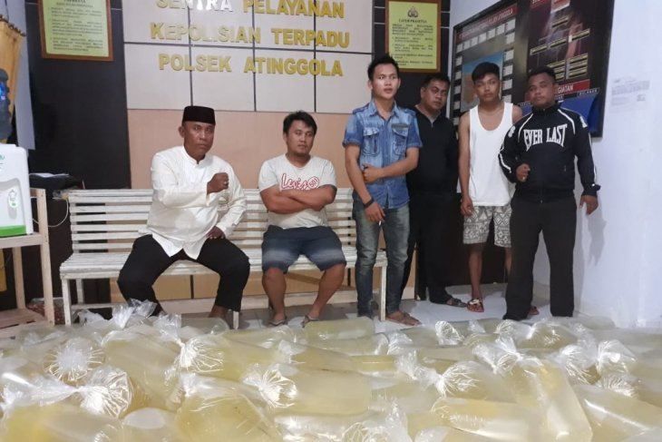 Polsek Atinggola sita 1,1 ton