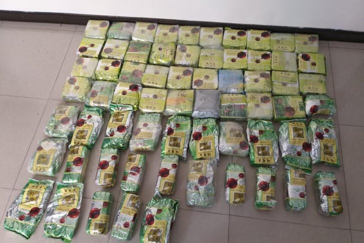 Two drug smugglers arrested and deported from Malaysia
