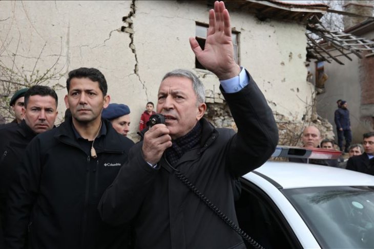 Menteri Turki seru rakyat tenang setelah pemimpin oposisi diserang