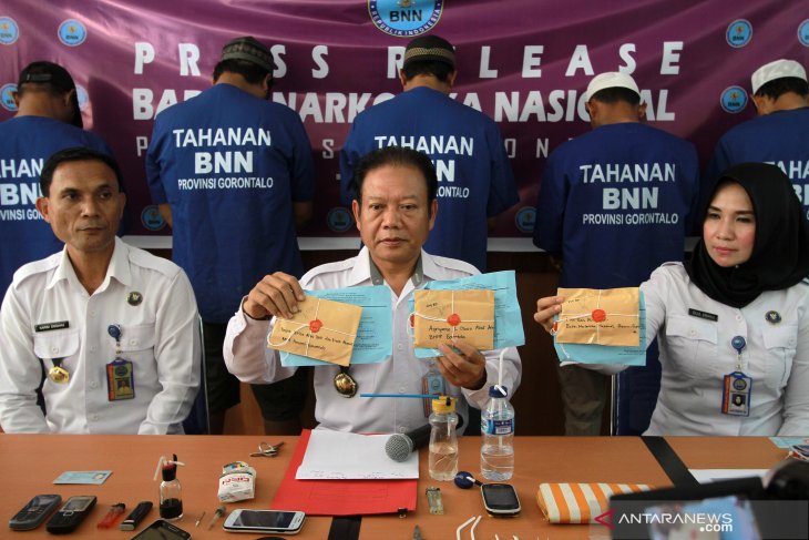 BNNP Gorontalo tangkap 5 pengedar narkoba antarprovinsi