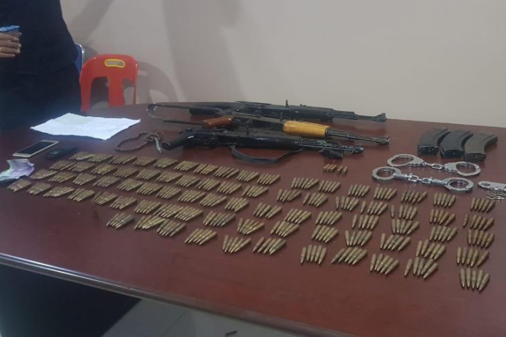 Pimpinan kriminal bersenjata tewas dalam kontak tembak dengan polisi