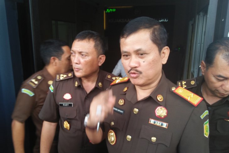 Satu tersangka dugaan korupsi WFC datangi Kejati Maluku