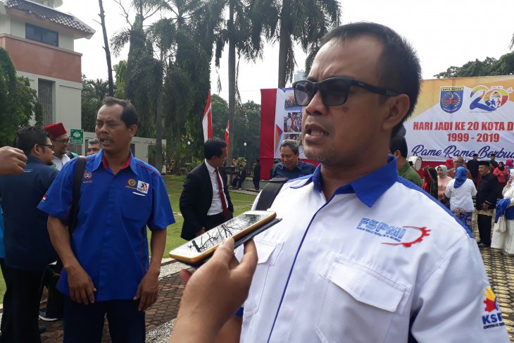 Buruh Depok ikut lakukan aksi unjuk rasa di Jakarta