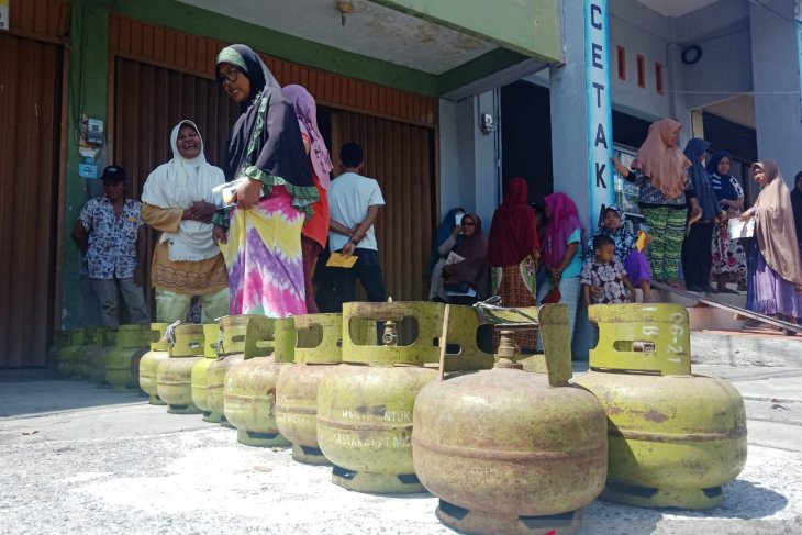 Pemkab Nagan minta pertamina tertibkan agen gas elpiji