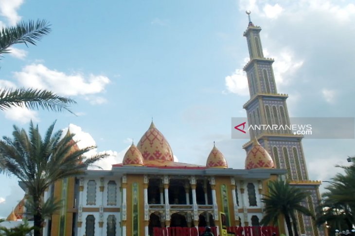 Masjid Roudhotul Muchlisin Ikon Wisata Religi Ramadhan Di