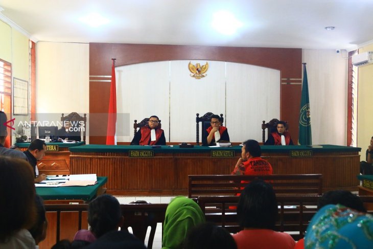 Sidang lanjutan mantan Bupati Tapteng, Bonaran bantah terima uang CPNS
