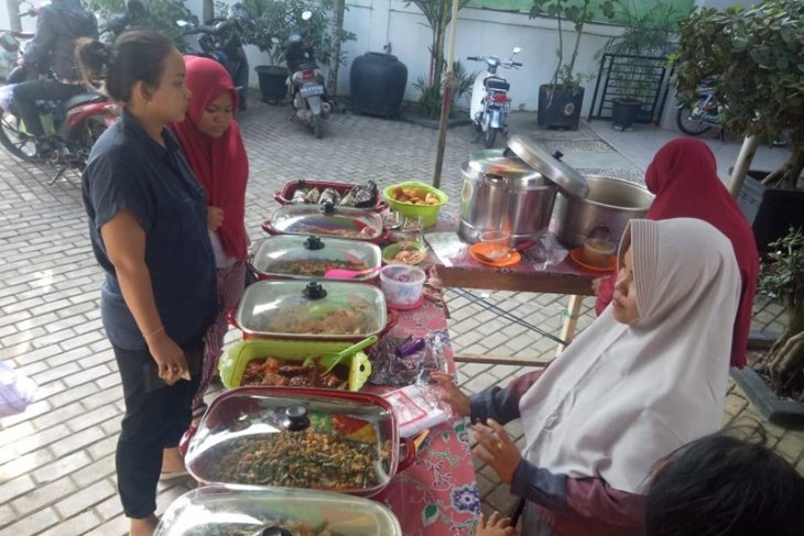 Pedagang dadakan Ramadhan raih omzet Rp2juta perhari