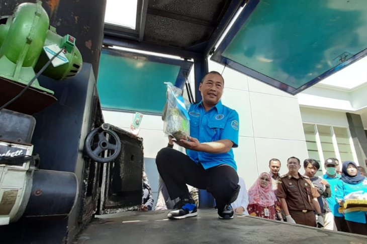 BNNP Jatim musnahkan lima kilogram