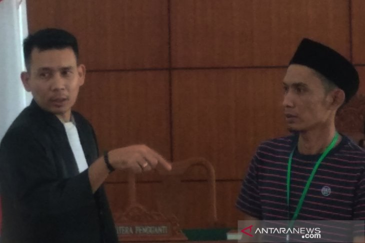 Terdakwa perkara pemilu mohon dihukum ringan