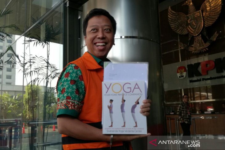 Rommy belum berpikir ajukan diri sebagai