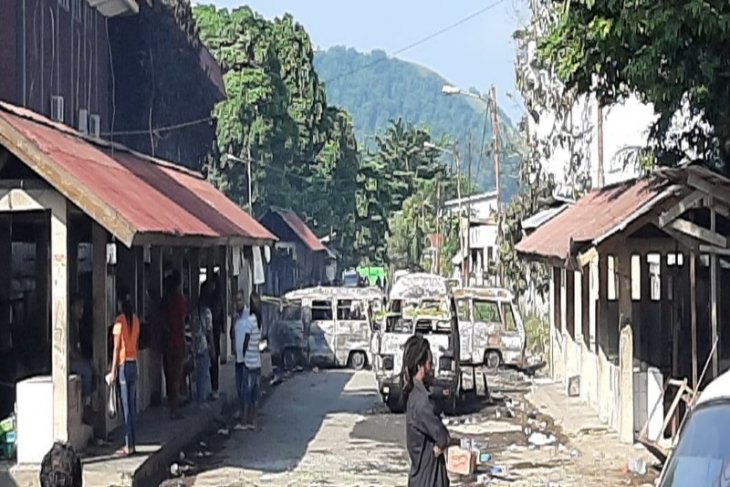 Melerai perkelahian antar warga, anggota TNI AD meninggal akibat ditusuk