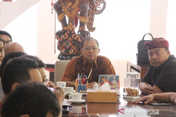 Di Denpasar, waktu pengambilan