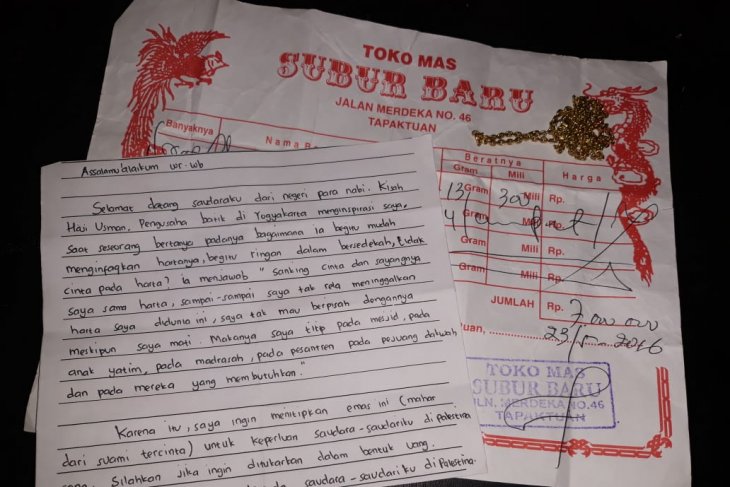 Seorang Isteri di Aceh Rela Sumbangkan Mahar Pernikahan Bagi Palestina