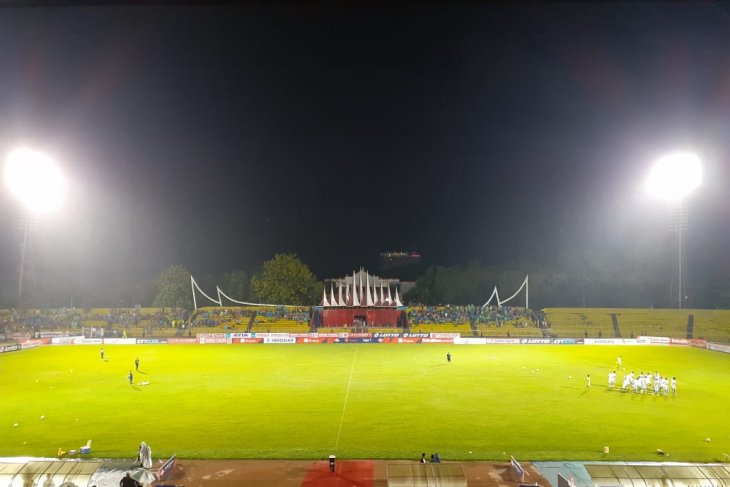 Semen Padang ditahan imbang Persib Bandung 0-0