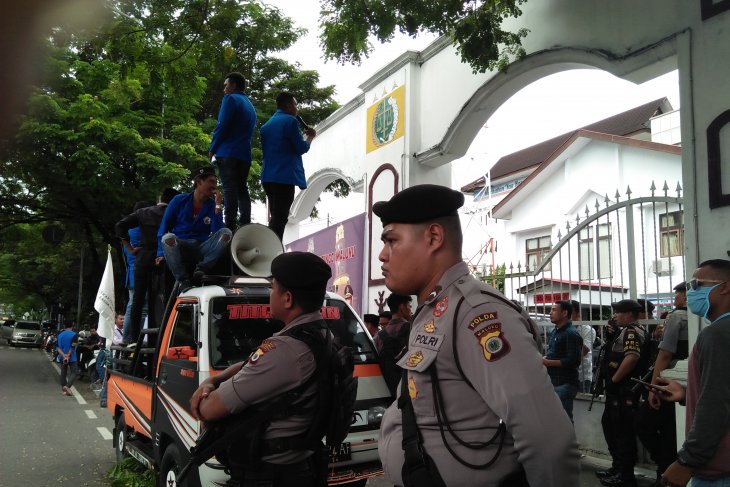 Penanganan kasus dugaan korupsi bukan untuk kepentingan lain