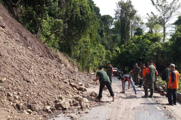 BPBA luruskan tanah bergerak merupakan potensi longsor di Aceh