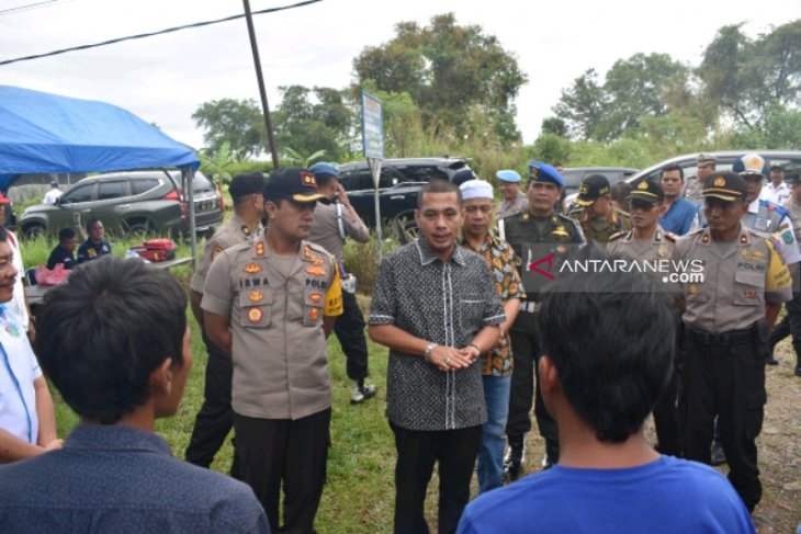 Polres Tapsel-Pemkab Paluta tes urine pengemudi angkutan mudik