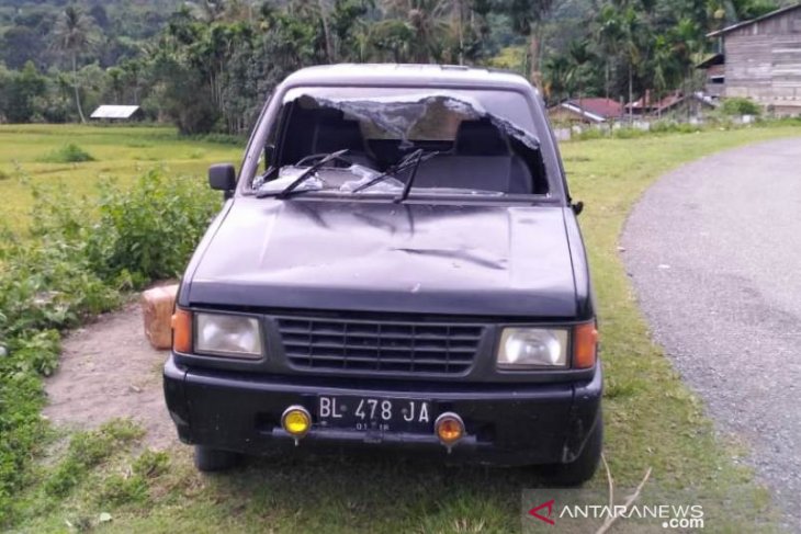 Warga rusak mobil patroli milik polisi di Nagan Raya