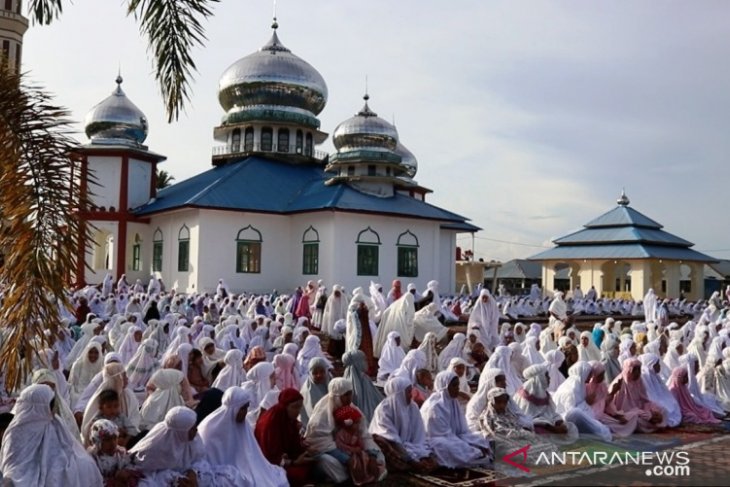 Sebagian umat Islam di Aceh sudah rayakan Hari Raya Idul Fitri