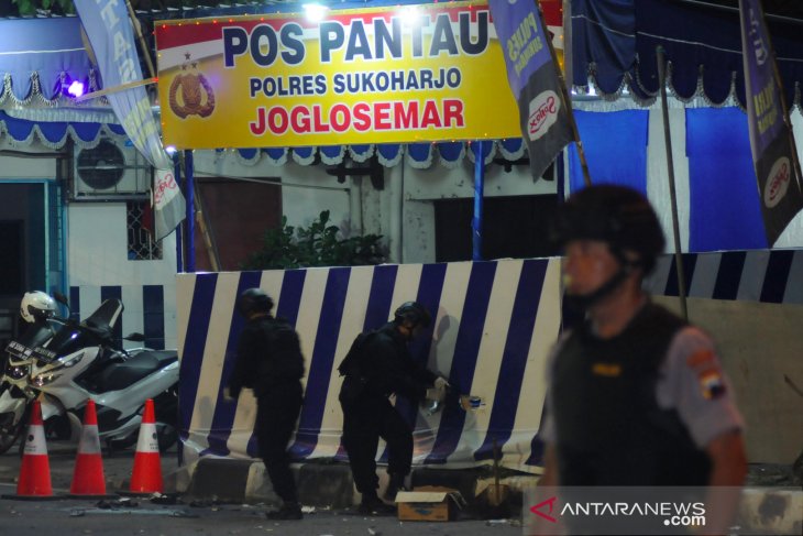 Quiet suicide bomber rarely socialized: Police