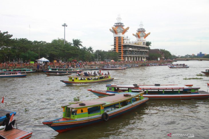 Menikmati Keunikan Kota Banjarmasin Melalui Wisata Susur