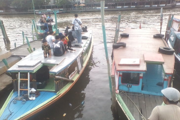 Wisata Susur Sungai Martapura Banjarmasin Ramai Dikunjungi