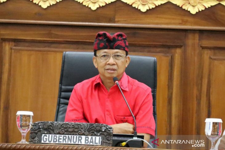 Wayan Koster tak khawatir tersaingi