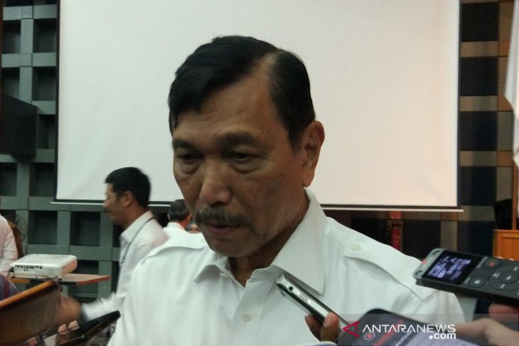 Luhut harga tiket pesawat Indonesia terendah keenam di dunia
