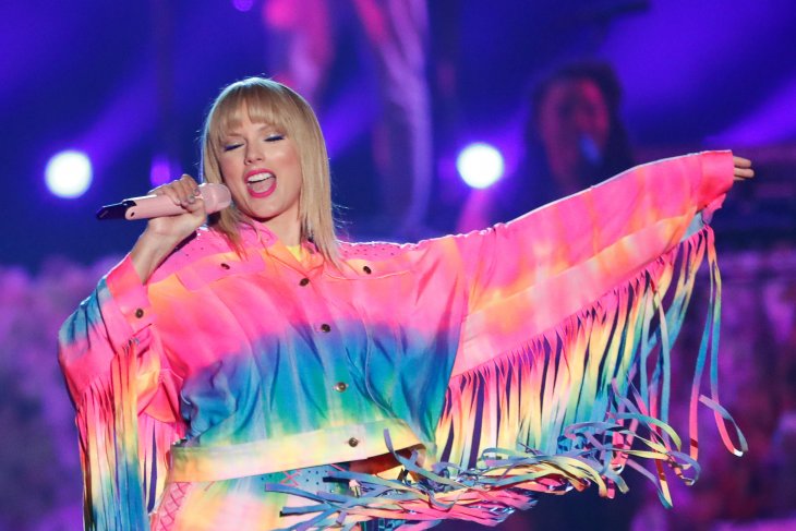Taylor Swift sebut manajer Justin Bieber manipulatif