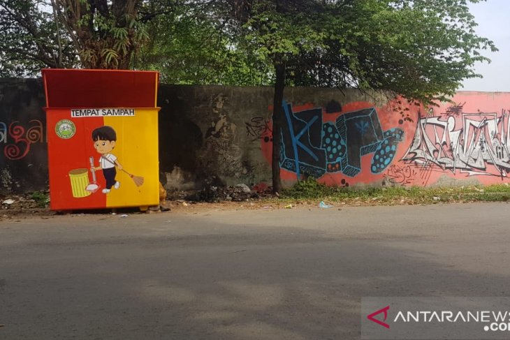 Purwakarta akan perbaiki tempat pembuangan sampah sementara