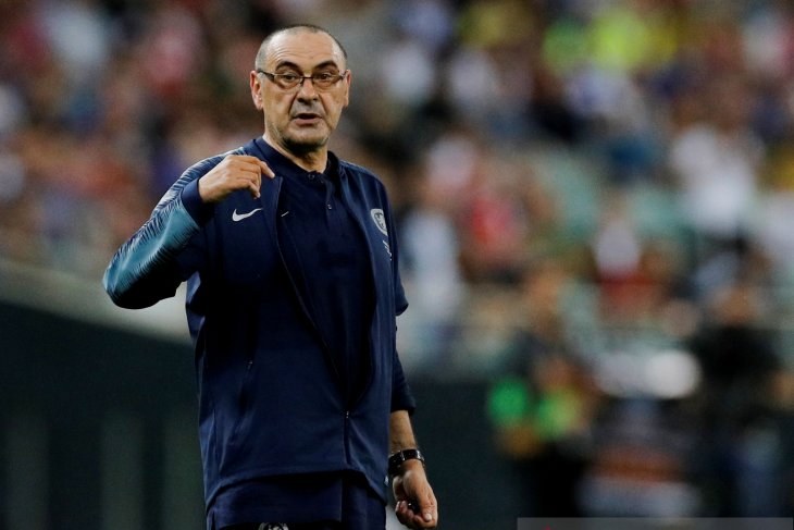 Pelatih Juventus terkena radang paru-paru