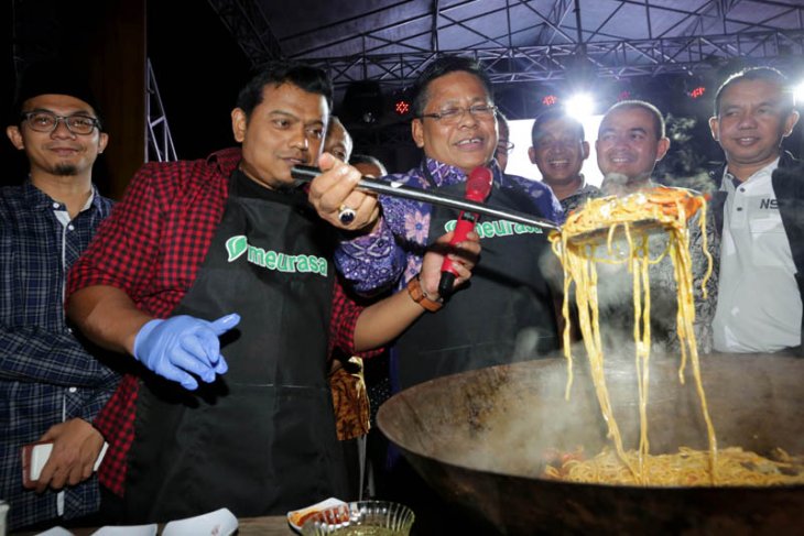 Wali Kota bertekad jadikan mi aceh kuliner kelas dunia