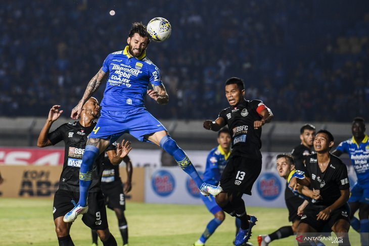 Bojan disiapkan Persib Bandung hingga akhir putaran pertama
