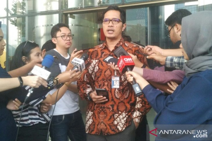 KPK summons former BUMN minister Laksamana Sukardi