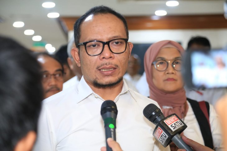 Menteri Ketenagakerjaan Hanif Dhakiri ditunjuk jadi Plt Menpora