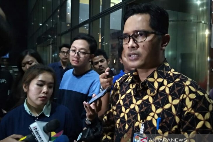 KPK tangkap tangan kepala daerah di Kepri