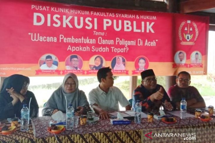 Akademisi: Jika mau poligami, nikahilah para janda