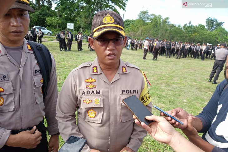 Polres Manokwari proses gurauan bom penumpang pesawat Batik